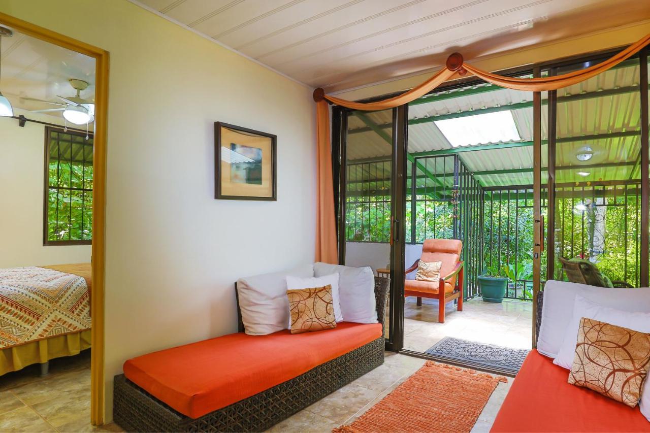 Jungle Creek Aparthotel Manuel Antonio Exterior photo