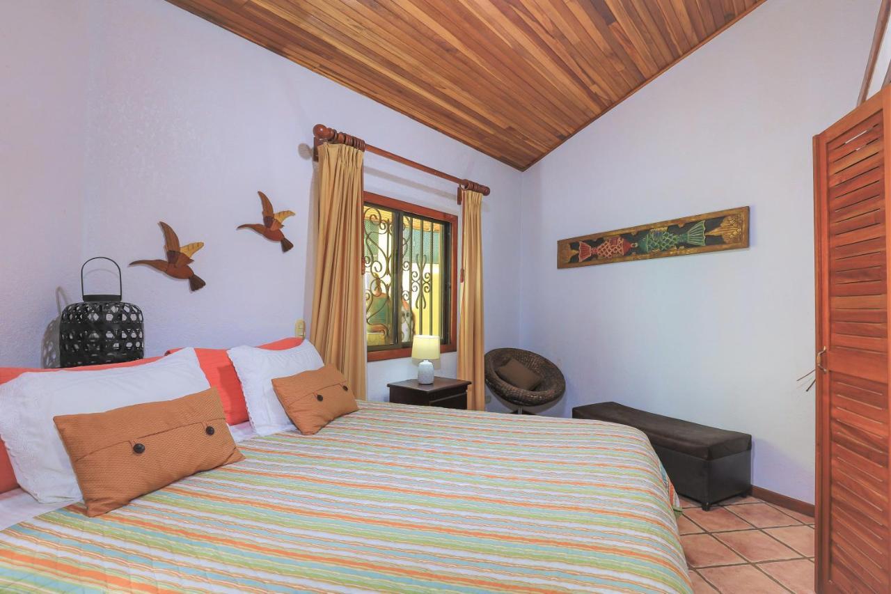 Jungle Creek Aparthotel Manuel Antonio Exterior photo